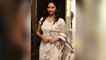Married Aunty Engages In Phone Sex With A Younger Lover... Telugu Audio Included